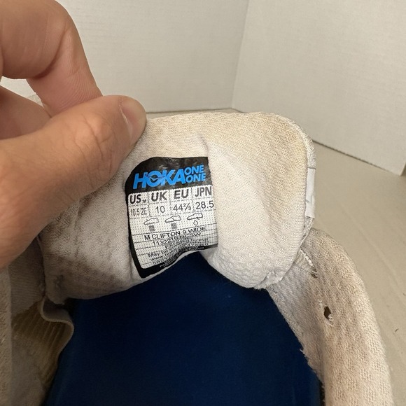 Hoka One One Clifton 9 White Running Shoes Mens 10.5 2E Wide - Picture 9 of 9